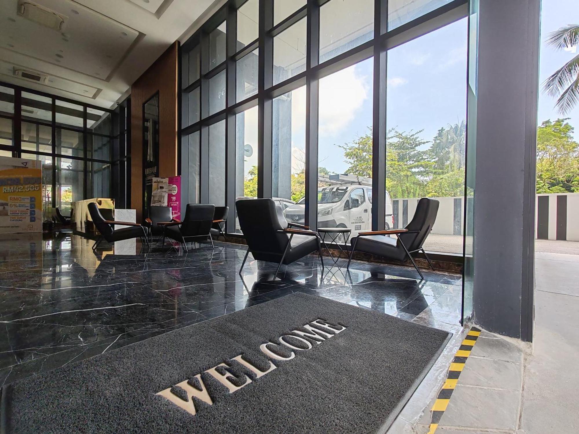 Jelutong Luxurious Modern Suite At Urban Suites Georgetown By Superstay מראה חיצוני תמונה